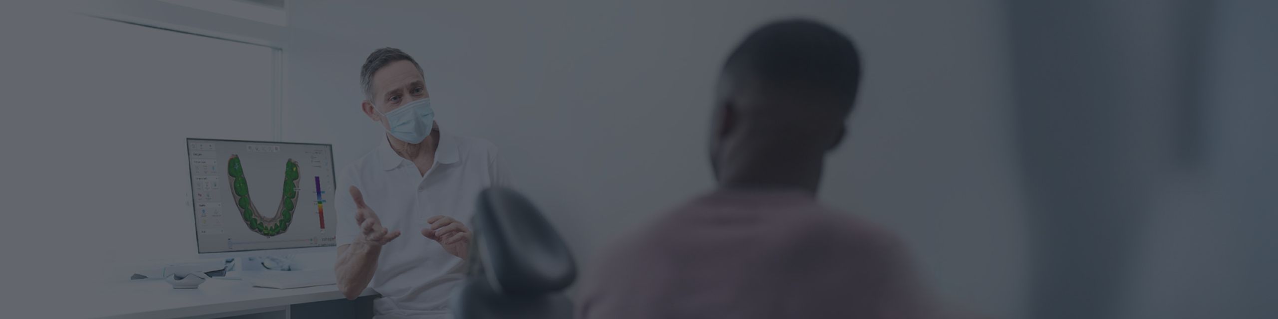 Dental consultation with 3D modeling